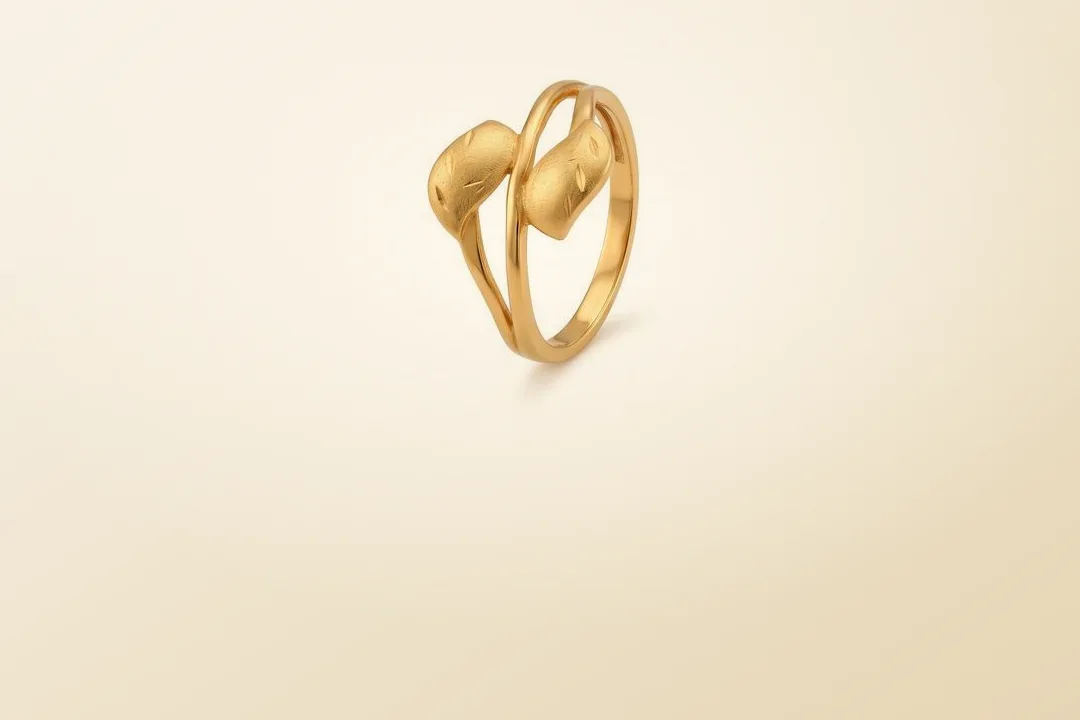 Light 22K rings, for every day